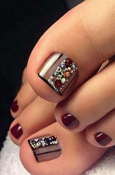 Pedicure Designs Toenails, Nagellack Trends, Toe Nail Color, Pretty Toe Nails, Cute Toe Nails, Pedicure Designs, Nails 2021, Vacation Nails, Toe Nail Designs