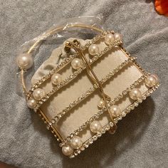 Diamond Pearl Big Brand New Elegant Cream Bags, Elegant Cream Bag, Chic Cream Bags For Events, Beige Crossbody Party Bag, Elegant Beige Box Bag Fashion Accessory, Beige Crossbody Box Bag For Evening, Chic Beige Shoulder Bag For Events, Beige Clutch Box Bag For Evening, Cream Crossbody Bag For Party