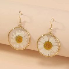 Fashion Women Daisy Flower Resin Dangle Drop Earrings Round Circle Hook Jewelry | eBay Gold Jewelry Gift, Anniversary Necklace, Casual Earrings, Sunflower Earrings, Bee Pendant, Alloy Earrings, Daisy Earrings, Daisy Flowers, Round Circle