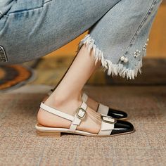 RAROVE 2023 Retro Ladies Flats Elegant Metal Buckle Fashionable Female – Rarove Female Sandals, Yoga Dress, Black Platform Shoes, Women Platform Shoes, Office Colors, Casual Leather Shoes, Platform Wedge Heels, Black Wedge, Camera Equipment