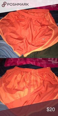 Nike shorts Great condition Nike shorts!!! Great for working out and running Nike Shorts Mens Tops Fashion, Running Nike, Mens Fashion Trends, Trendy Fashion Women, Womens Fashion Trends