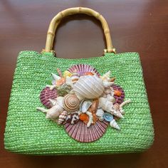 A Custom, Unused, Unworn Beautiful Straw Handbag With Applied Real Seashells & Bamboo Handles Ready For Your Enjoyment. Combine 3 Items For Discount Summer Beach Bags Made Of Shell, Summer Beach Bags With Shell Material, Handmade Shell Bags For Beach, Straw Handbags, Bamboo Handles, Boho Bag, Custom Bags, Sea Shells, Straw