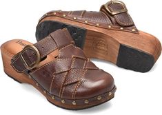 Vintage Brown Clogs With Removable Insole, Vintage Leather Clogs With Leather Footbed, Casual Brown Clogs With Leather Lining, Artisan Leather Slip-on Clogs, Timeless Shoes, Chic Shoes, Wood Heel, Born Shoes, Mori Girl