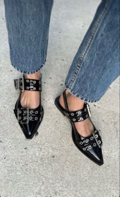 2024 Sandals, Buckle Ballet Flats, Black Friday Fashion, Friday Fashion, Quoi Porter, Office Job, Best Black Friday, Looks Street Style