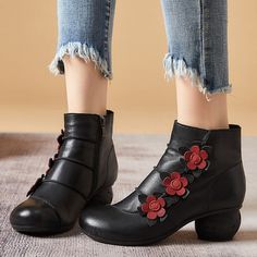 Gender: Women Item Type: Boots Main Material: Cow Leather Style: Casual, Classic, Retro Season: Spring, Autumn Heel Type: Wedge Outsole Material: Rubber Heel Height: High Heel (6-8 cm) Size Length cm inch 35 22.5 8.86  36 23 9.06  37 23.5 9.25  38 24 9.45  39 24.5 9.65  40 25 9.84 Spring Closed Toe Wedge Boots, Spring Leather Wedge Boots With Closed Toe, Spring Leather Closed Toe Wedge Boots, Leather Wedge Boots For Spring, Casual Floral Print Round Toe Boots, Ankle-high Wedge Boots Medium Width For Spring, Medium Width Ankle-high Wedge Boots For Spring, Leather Ankle-high Wedge Boots, Spring Ankle-high Wedge Boots Medium Width