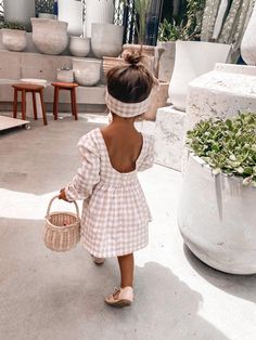 Summer Dress, Spring Outfits, Casual Dress Preppy Kids Outfits, Baby Fashion Summer, Spring Baby Clothes, Beige Gingham, Preppy Baby, Toddler Summer Outfits, Toddler Girl Summer, Summer Baby Clothes