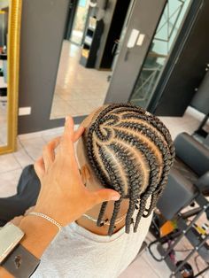 Trança de coração man Braid Styles For Men, Boy Braids Hairstyles, Men Braids