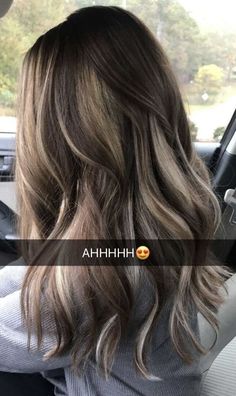 Ashe lowlightshighlightscolor I wanthair goals Lowlights Highlights, Brown Hair Shades, Highlights Color, Brown Hair Inspo, Brown Hair With Highlights