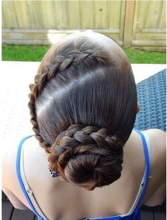 Braids Tutorial, Ballet Hairstyles, Braid Inspiration, Hairstyles Bun, Braided Bun Hairstyles, Peinados Fáciles Para Cabello Corto