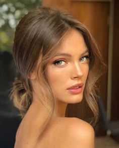 Sanggul Modern, Beautiful Wedding Makeup, Makeup Tip, Natural Wedding Makeup, Penteado Cabelo Curto, Hair Images, Victoria Secret Angels