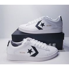 2020 Release Color: White/ Black Styke Code: 167237c Men's 10/ Wmns 11.5/ Uk 9/ Eur 44 New Without Box 100% Authentic. Never Worn Fast Shipping. Converse Pro Leather, Shoes Converse, Converse White, Converse Shoes, Ox, Black Color, White Black, White And Black, Men's Shoes