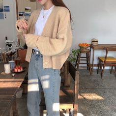 Cardigan Outfit Korean, Beige Cardigan Outfit, Cottagecore Fashion Skirts, Mode Ulzzang, Cottagecore Outfits, Beige Outfit, Cottagecore Fashion, Grunge Room, Korean Girl Fashion