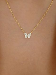 Stylish Jewelry Accessories, Fancy Jewelry Necklace, Preppy Jewelry, Pretty Jewelry Necklaces, Butterfly Decor, Yellow Jewelry, Magical Jewelry, Jewelry Accessories Ideas, Girly Accessories