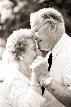 an older couple kissing each other with the caption that reads, we come to love not by finding a perfect person but by learning to see an imperfect