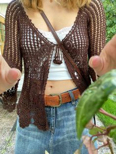 Festival Outfits Aesthetic Vintage, 70s Crochet Clothes, 70s Crochet Outfit, Fall Hippy Outfits, Fall Crochet Outfits, Whimsigoth Fashion Summer, 70s Inspo Outfits, Fall Crochet Ideas Clothes, Summer Outfits 70s