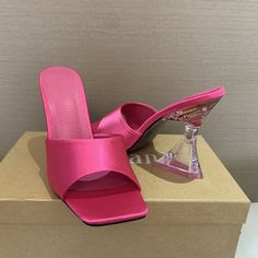 Brand Name: nuolaianUpper Material: SilkOrigin: CN(Origin)Heel Height: Super High (8cm-up)With Platforms: NoOccasion: PartySandal Type: MulesHeel Type: Strange StyleLining Material: PUSide Vamp Type: CoveredOutsole Material: RubberItem Type: SandalsClosure Type: Slip-OnFit: Fits true to size, take your normal sizeFashion Element: CRYSTALStyle: FashionModel Number: Fashion high heel sandalsPattern Type: SolidInsole Material: PUDepartment Name: Adult Sandal Slippers, Transparent Heels, Office Shoes Women, Black Suede Shoes, Red High Heels, Heel Mules, Yellow Shoes, Women's Mules, Leather High Heels