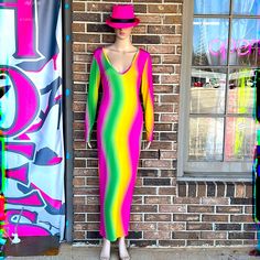 Beautiful Maxi Dress With Matching Fedora Hat Set! Can Be Worn With Heels Or Flats For Any Occasion! Size Large Os Fits All Fedora Hat. Vibrant Fitted Yellow Maxi Dress, Vibrant Yellow Fitted Maxi Dress, Muscle Tee Dress, Black Lace Maxi Dress, Lulus Maxi Dress, Black Floral Maxi Dress, Beautiful Maxi Dresses, Maxi Gown Dress, Floral Shirt Dress