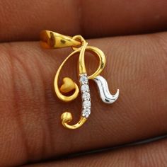 Alphabet Pendent, Letter Pendent, Alphabet R, Beginner Henna, R Letter, Locket Design, Arabic Jewelry, Beginner Henna Designs, Letter Jewelry