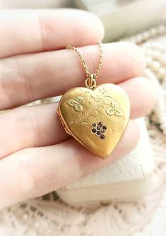 Beautiful Big 18k Solid Gold French Antique c1900s Victorian Heart Vine Grapes Engraved Locket Photo Holder Pendant, Gift for Woman Size: Total length with hanging circles - approx. 32,5mm / 1,28" Heart itself - approx. 24,5x24mm / 0,96 x 0,95" Width - approx. 4,5mm / 0,17" Weight - 2,89g (without a photo inside) Pendant is in a great antique condition, very high quality, shiny and with beautiful engravings. Made of 18k solid yellow gold ( marked with eagles's head ) and and rubies. Has so colle Luxury Antique Necklaces With Heart Charm, Luxury Heart Pendant Locket Necklace With Heart Charm, Luxury Antique Locket Necklace For Anniversary, Luxury Vintage Heart Pendant Necklace, Luxury Heirloom Heart Pendant Jewelry, Luxury Heirloom Heart Pendant Necklace, Luxury Victorian Heart-shaped Necklace, Luxury Engraved Heart Necklace, Affordable Vintage Heart Necklace For Valentine's Day