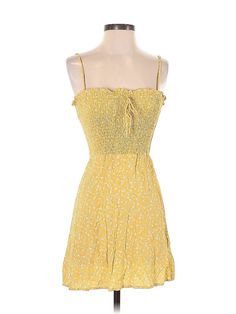 Skylar + Madison Casual Dress Size: Small Yellow Dresses - used. 100% RAYON, Square, Short, Sleeveless | Skylar + Madison Casual Dress: Yellow Dresses - Used - Size Small Casual Yellow Mini Sundress, Cheap Yellow Sleeveless Mini Dress, Casual Yellow Knee-length Mini Dress, Urban Outfitters Yellow Summer Mini Dress, Forever 21 Sleeveless Yellow Dress, Yellow Dress, Casual Dresses For Women, Casual Dress, Casual Dresses