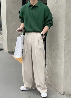 Aesthetic Outfits Men Old Money, Classy Men Aesthetic, Casual Outfit Winter, Christmas Outfit Men, Korean Street Fashion Men, Mens Smart Casual Outfits, Classy Outfits Men, Entrepreneur Fashion, Mens Casual Dress Outfits