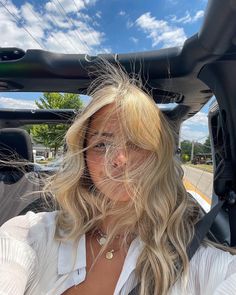 Blonde Hair Inspiration, Foto Ideas Instagram, Hair Inspo Color, Dream Hair, Layered Hair, Beach Girl, Summer Aesthetic, Pretty Hairstyles, Photo Dump