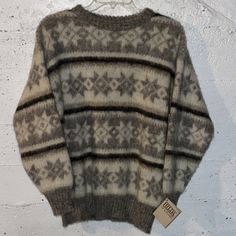 Hilda LTD Icelandic Wool Pullover Sweater Size Medium Nordic NEW. New with tags Icelandic Knitting Patterns, Icelandic Knitting, Outfit Pieces, Icelandic Sweaters, Nordic Sweater, Wool Pullover, New New, Wool Sweater, Fair Isle