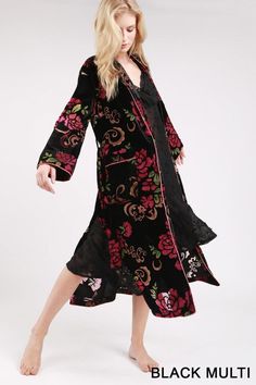 Floral Velvet Long Sleeve Maxi Kimono Cardigan - Hippie Vibe Tribe Velvet Cardigan, Velvet Design, Vibe Tribe, Maxi Kimono, Street Dress, Burnout Velvet, Velvet Maxi Dress, Kimono Cardigan, Long Sleeve Maxi