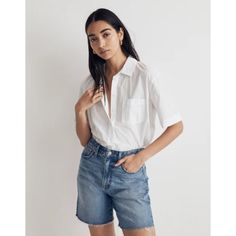 Madewell Signature Poplin Short Sleeve Button Down Shirt Womens Sz Xxs White Nwt Size: Xxs Condition: New With Tags Gender: Women's Material: Cotton Crafted From Our Airy Signature Poplin, This Oversized Button-Down Shirt Is Oh So Breezy With Easy Short Sleeves And Slits Along The Sides. Madewell Shirts, Oversized Button Down Shirt, Popover Shirt, Front Tie Shirt, Fit Body, Short Sleeve Button Up, High Point, Crop Shirt, Cotton Poplin