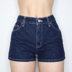 Guess Denim Shorts (Medium) Brown Y2k Outfit, Y2k Outfits Plus Size, Plus Size Y2k Outfits, Cute Y2k Outfits, Y2k Outfits Pink, Pillow Princess, Low Waist Shorts, Y2k Outfits Dresses, Plus Size Y2k