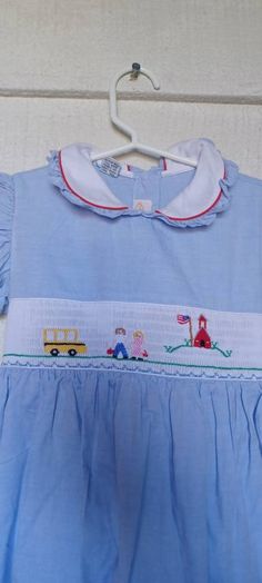 Anavini Girls Smocked School Days Dress size 6x. Condition is pre-owned in good condition (p11-1)(o Cotton Smocked Dress With Short Sleeves For Playtime, Casual Smocked Dress For Playtime, Casual Fitted Smocked Dress For Playtime, Girl School Outfits, Girls Smock, School Days, School Outfits, Day Dresses, Smocking