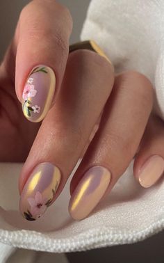 Looking for some flower nail designs? Check out this list of 35+ simple and cute flower nails! Perfect for gel, acrylic, and natural nails. From beautiful French tips to vibrant pink, white, blue, yellow, and green hues, these floral nail designs will add a touch of beauty to your fingertips. Plus: spring nails, summer nails.  (📷 nail_blisss_ IG) Trendy Simple Nails, White Floral Nails, Bridesmaids Nails, Art Deco Nails, Floral Nail Designs, Subtle Nails, Blush Nails, Floral Nail Art, Nails 2024