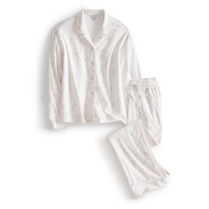 Unwind in classic comfort with our Long-Sleeved Pajama Set. Designed for those who appreciate timeless style and luxurious comfort, these pajamas offer the perfect blend of sophistication and relaxation for a restful night's sleep. Whether you're relaxing at home, getting ready for bed, or enjoying a leisurely weekend morning, our pajamas offer the perfect combination of comfort and flair. Vera Bradley Long-Sleeved Pajama Set in Paisley Key Pumice Stone White 3XL Fleece Patterns, Pumice Stone, Duffel Bag Backpack, Shopping Event, Pajama Set Women, Set Women, Long Sleeve Pyjamas, Scarf Hairstyles, Sweater Weather