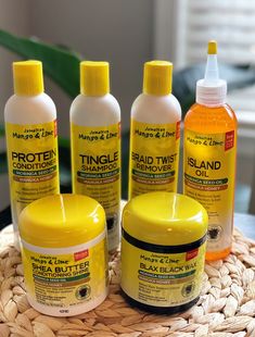 We’ve got the goods for a great wash day and everyday maintenance! The ⭐ ingredients, #ManukaHoney and Moringa Seed Oil, bring on the nourishment and moisture needed for healthy hair: 🌱 Moringa Seed Oil helps promote stronger hair and is rich in vitamins and minerals. 🍯 Manuka Honey is naturally moisturizing, rich in antioxidants, and has antibacterial properties. 📸: @livelovewallace (IG) #JamaicanMangoAndLime #MangoAndLime #NaturalHair #RocYourLocs #LocStyles #MenWithLocs #WomenWithLocs Mango Butter Hair Mask, Mango Butter Benefits Natural Hair, Mango Skin Care Products, Moringa Hair Mask For Hair Growth, Hair Baddie, Protective Styles For Natural Hair Short, Black Hair Growth