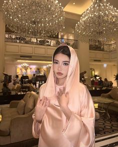 Maliha Core Aesthetic, Salami Ideas, Maliha Xoangxa, Khaleeji Hijab, Arabic Women Hijab, Hijabi Barbie, Christian Veiling, Arab Core, Hijab Makeup