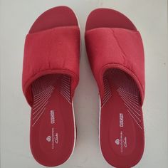 Cloudsteppers By Clarks Slip On Sandals, Red And White, Size 9m, Cushion Soft, 1 3/4" At Heel And Graduates To 1" Thick. Super Comfy ! Never Used Closed Toe Synthetic Slippers With Ortholite Insole, Closed Toe Slippers With Ortholite Insole, Comfortable Red Sandals With Round Toe, Comfortable Red Open Toe Slippers, Red Synthetic Closed Toe Slippers, Red Synthetic Slippers, Red Slip-on Synthetic Sandals, Red Synthetic Slip-on Sandals, Red Open Toe Casual Slippers