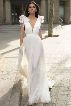 Looking for a dress in 100D Chiffon, Column style, and AmazingDraped,Cascading Ruffles work? We meet all your need with this Classic Deep V-Neck Cap Sleeves White Wedding Reception Dress Aline Maxi Dress. Greek Wedding Dresses, Tarik Ediz Dresses, Column Wedding Dress, Wedding Dress Cap Sleeves, Tarik Ediz, Chiffon Wedding Dress, Wedding Reception Dress, Perfect Prom Dress, Maxi Dress Wedding