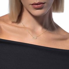 Move Uno Diamond Necklace in Yellow Gold | Messika 10053-YG Long Diamond Necklace, Office Girl, Luxury Branding Design, Diamond Necklaces, Gold Diamond Necklace, Style Party, Necklace Online, Necklace Sizes, High Jewelry