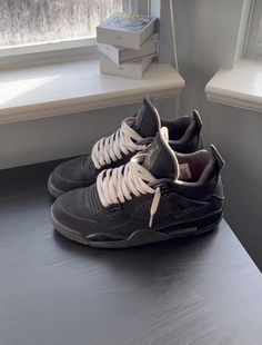 Black Sneakers Streetwear, Black Shoes Streetwear, Sneakers Black And White Aesthetic, Thick Sneakers, Black Chunky Sneakers For Streetwear, Black Breathable Chunky Sneakers For Streetwear, Cool Sneakers, Nike Air Jordan 4, Pretty Sneakers