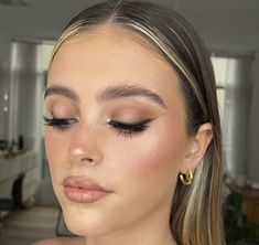 Smokey Eye Makeup, Prom Makeup, Smokey Eye, Maquillaje De Ojos, Makeup Nails, Wedding Makeup, Be Still, Eye Makeup