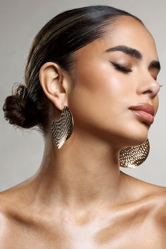 Iman | Gold Hammered Disc Earrings Gold Disc Earrings, Health And Hygiene, Disc Design, Midi Bridesmaid Dress, Club L London, Pregnant Wedding, Platform Heels Boots, Wedding Shoes Bride, Black Tie Gala