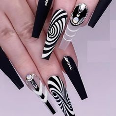 Black Coffin Nails, Solid Color Nails, White Nail Designs, White Nail, Luxury Nails, Coffin Nails Designs, Bling Nails, Best Acrylic Nails