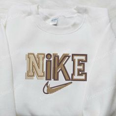 Vintage Nike Volleyball Sweatshirt, Cute Nike Crewneck, Vintage Nike Aesthetic, Nike Embroidered Sweatshirt, Nike Aesthetic, Nike Hoodies, Nike Inspired, Best Family Gifts, Maroon Hoodie