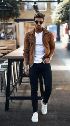 Herren Style, Best Casual Outfits, Best Dressed Man, Black Jeans Outfit, Stylish Men Casual, Smart Casual Men, Men's Outfits