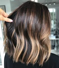 Sunlight Brunette, Brunette Balayage Hair Short, Glow Hair, Golden Brown Hair, Brunette Balayage, Long Bob Haircuts, Brunette Balayage Hair, Brown Hair Balayage, Short Hair Balayage