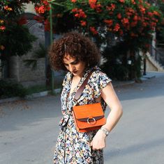 Small orange leather handbag .  100% handcrafted with the highest quality cow leather,  sewn by hand  with a saddle seam using a waxed thread,  every detail of this purse emphasizes its owners refinement. The bag has unique style with accessories specific to that bag. You won't find another bag exactly like it. *Elegant and stylish, perfect jewel for every woman. *reptile print orange leather and soft pure brown leather synthesized in one project. *Small but enough space to store everyday items, such as a wallet, phone, keys, Make up kit and even more items. *Highest quality natural leather. *Light to carry. *Metal accessories. *Magnetic closure. * wide strap  *Leather lining *Interior pocket 🔸Dimensions:  Height: 17 Cm/ 6.7 Inches -Width: 18.5Cm/7.3 Inches -Deep: 5 Cm/1.96 Inches -Strap Small Leather Purse, Shoulder Bag Designer, Designer Leather Handbags, Wide Leather Belt, Handbag Leather, Brown Leather Bag, Designer Handbag, Leather Bag Women, Black Leather Bags