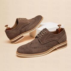 Category:Oxfords; Upper Materials:Suede; Season:Fall,Spring; Gender:Men's; Toe Shape:Round Toe; Style:British,Business,Vintage; Outsole Materials:Rubber; Occasion:Party  Evening,Wedding; Closure Type:Lace-up; Function:Slip Resistant; Pattern:Plaid / Check; Listing Date:01/12/2024; 2024 Trends:Wingtip Shoes,Derby Shoes,Dress Shoes,Brogue; Size chart date source:Provided by Supplier. British Wedding, Vintage Business, Wingtip Shoes, Shoes Vintage, 2024 Trends, Evening Wedding, Shoes Dress, Mens Oxfords, Derby Shoes