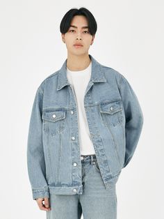 Editor's notesIt is a denim trucker jacket in 12.5oz durable fabric. The jacket features wide fit, button closure, and flap pockets on the front. It is a trendy design for street casual outfit between seasons.- Wide fit- Durable fabric- Button closure- Pockets on the front- Street casual moodMeasurements(in.)M / L- Length: 28.3 in. / 29.1 in.- Shoulder: 20.9 in. / 21.5 in.- Chest: 25 in. / 26 in.- Sleeve Length: 24.4 in. / 24.8 in.*Model info: Height 5’ 11” Weight 154 / Fitting size: Size LCompo Relaxed Fit Denim Blue Outerwear With Flap Pockets, Urban Outerwear With Buttoned Pockets For Streetwear, Urban Medium Wash Denim Jacket With Patch Pockets, Medium Wash Rigid Denim Outerwear With Pockets, Oversized Casual Denim Jacket With Flap Pockets, Classic Rigid Denim Outerwear With Pockets, Urban Denim Utility Jacket With Relaxed Fit, Urban Denim Jacket With Pockets, Winter Denim Outerwear With Double-needle Sleeve