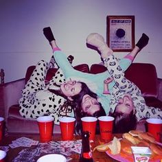 Have everyone wear a onesie. | 23 Badass Ideas For A Grown-Up Slumber Party College Sleepover Ideas, Onesie Party Ideas Adults, Adult Pj Party Ideas Girl Night, Slumber Party Birthday Adult, 80s Slumber Party, Grown Up Slumber Party, Pajama Party Aesthetic, Adult Sleepover Party, Adult Pajama Party