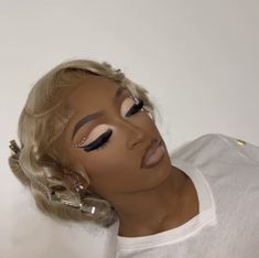 Prom Collage, Prettiest Makeup, Makeup Business, Makeup Icons